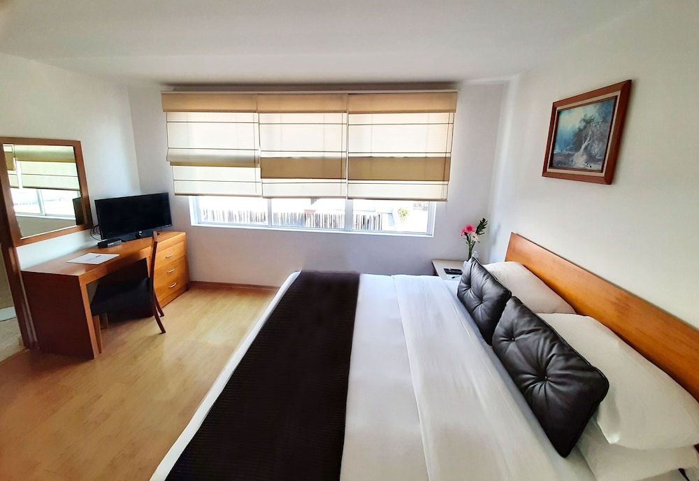 Residence Lheritage Aristoteles 225 By Bluebay 15/52