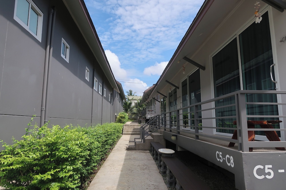Be Leaf Resort SHA 18/65