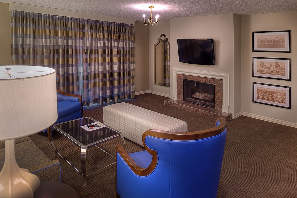 Sheraton Westport Lakeside Chalet 30/39