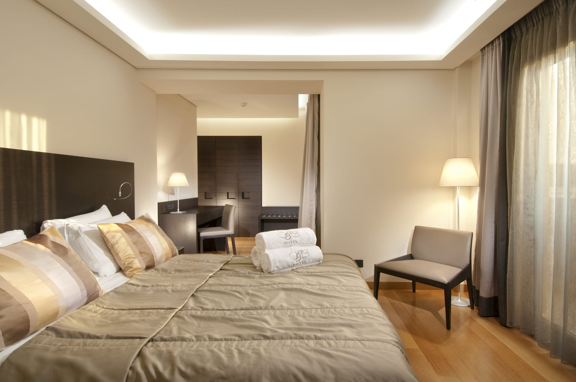 Grand, Suite, with View