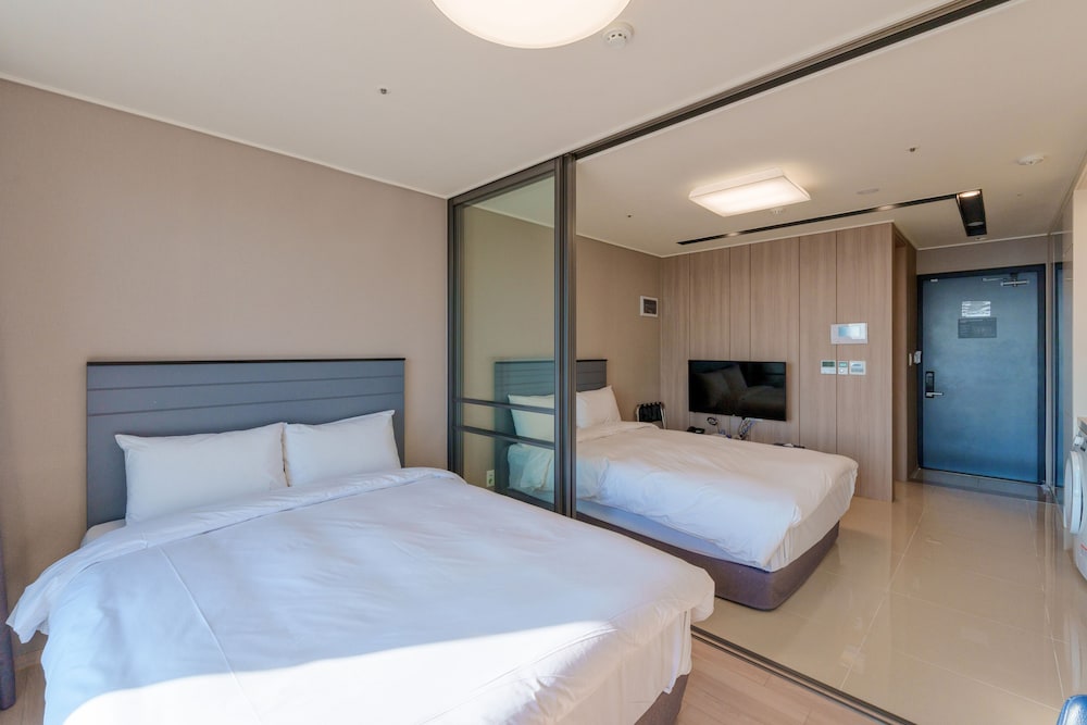 Hotel The Blue Terra Sokcho 7/50