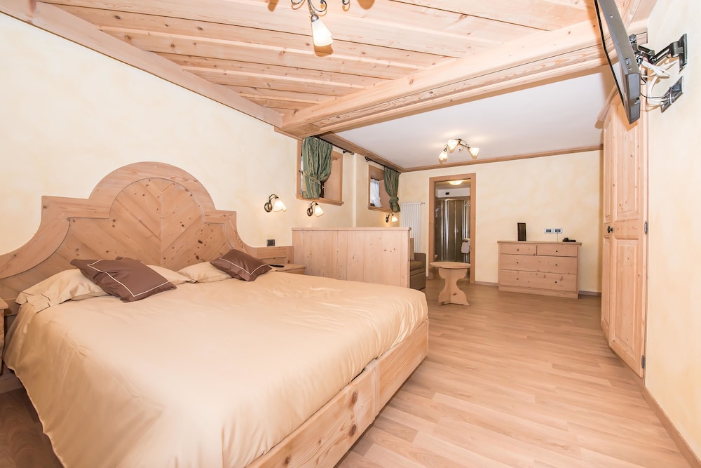 Capriolo Hotel 14/69