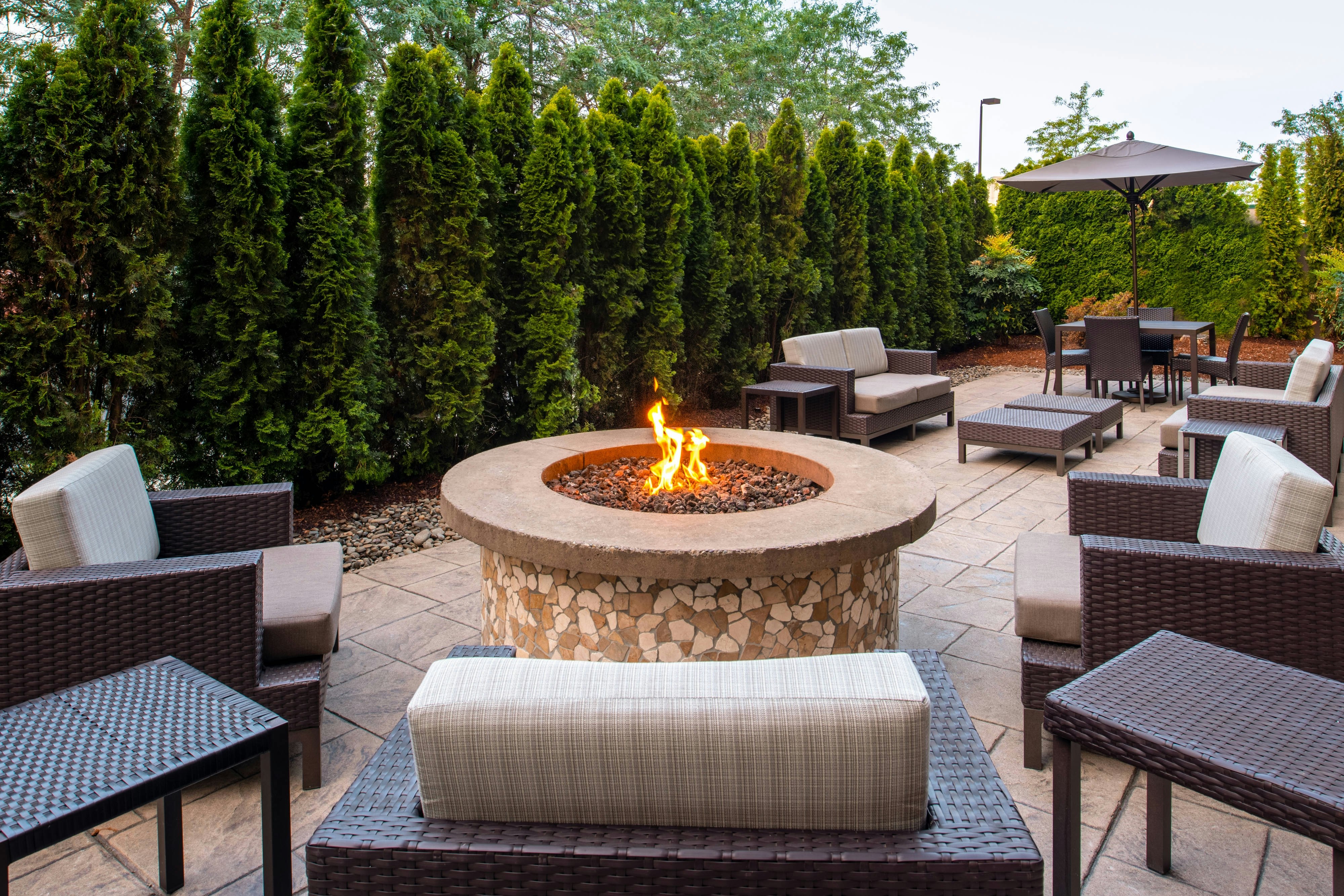 Courtyard By Marriott Portland Airport 10/15