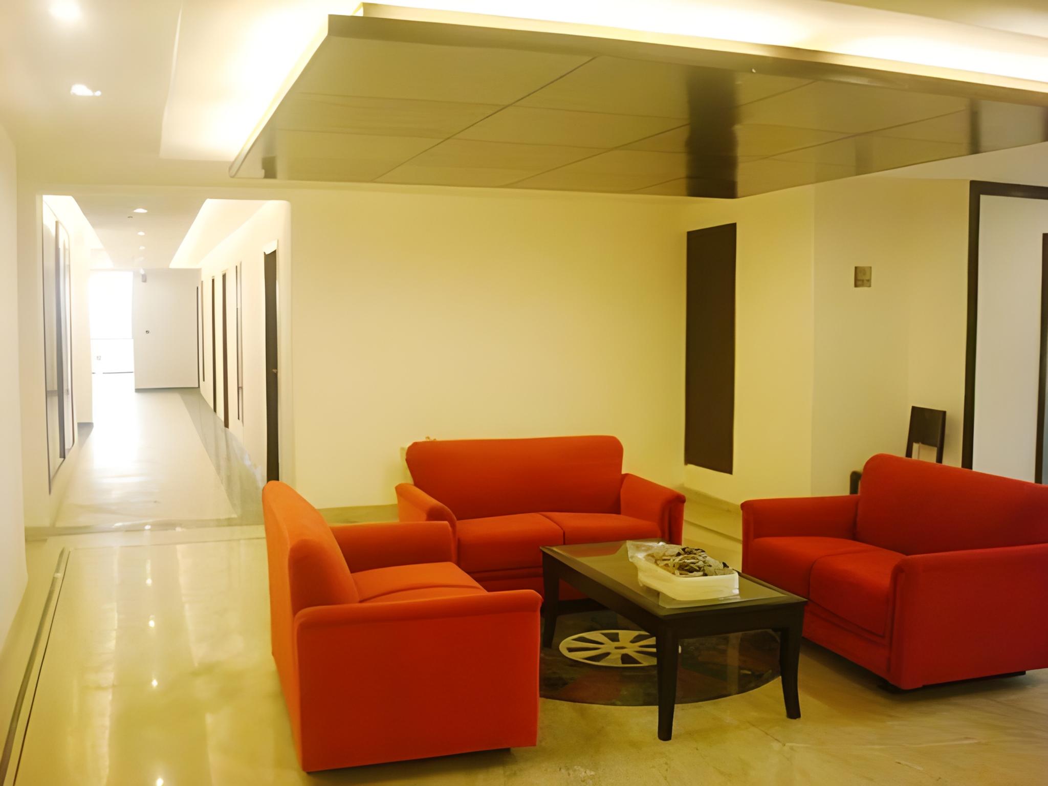 HOTEL 42 20/25