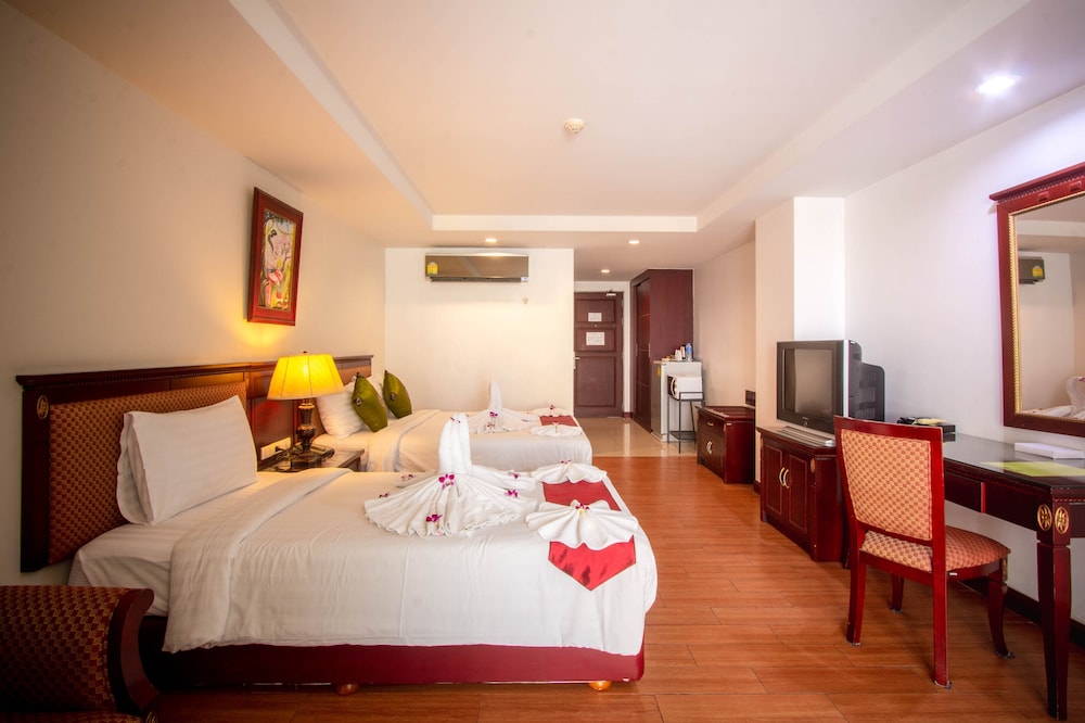 DELUXE, TWIN BEDS