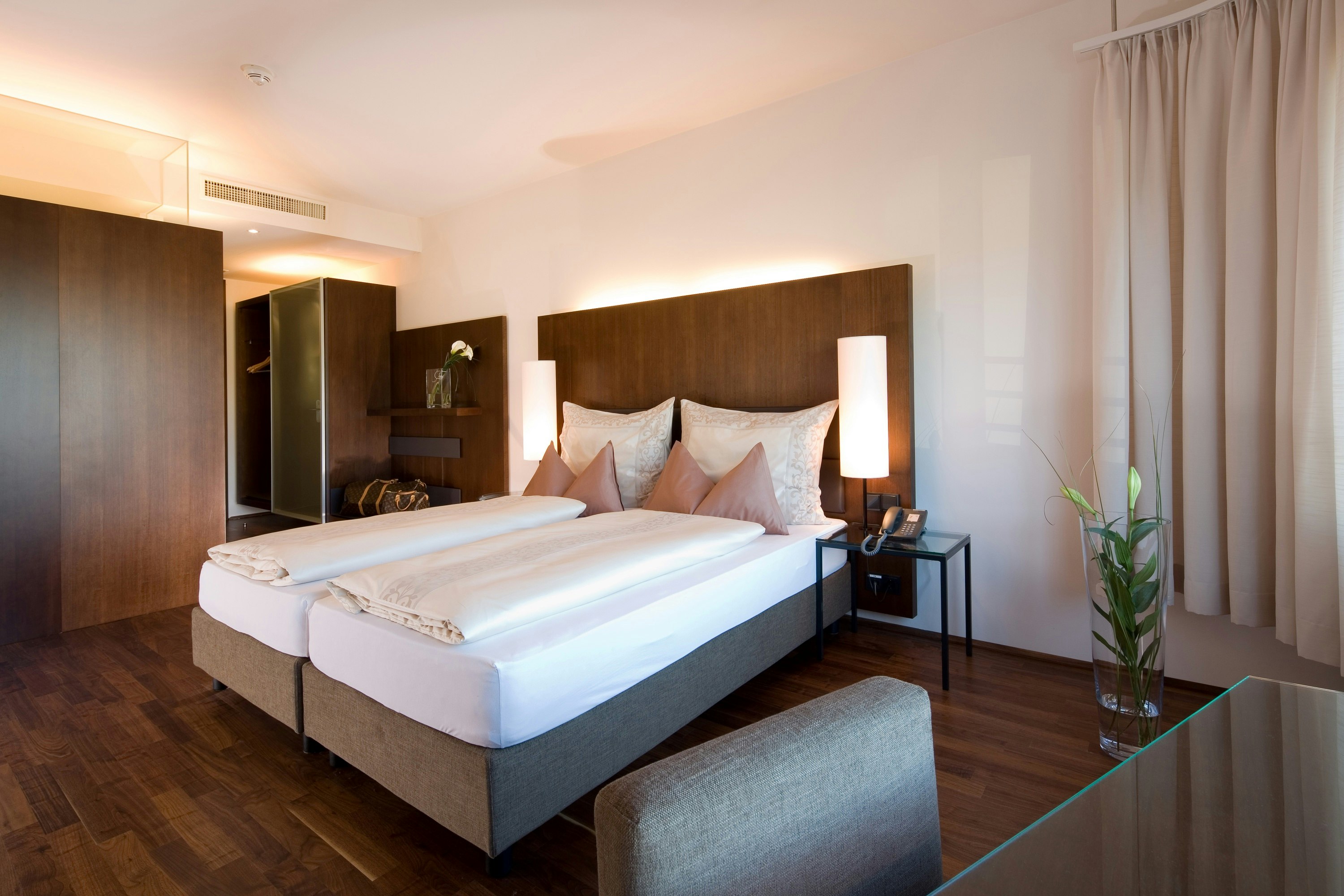 Penz Hotel West 10/38