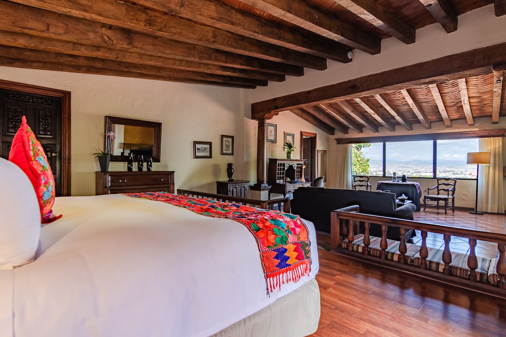 Villa Montana Hotel And Spa Boutique 37/70