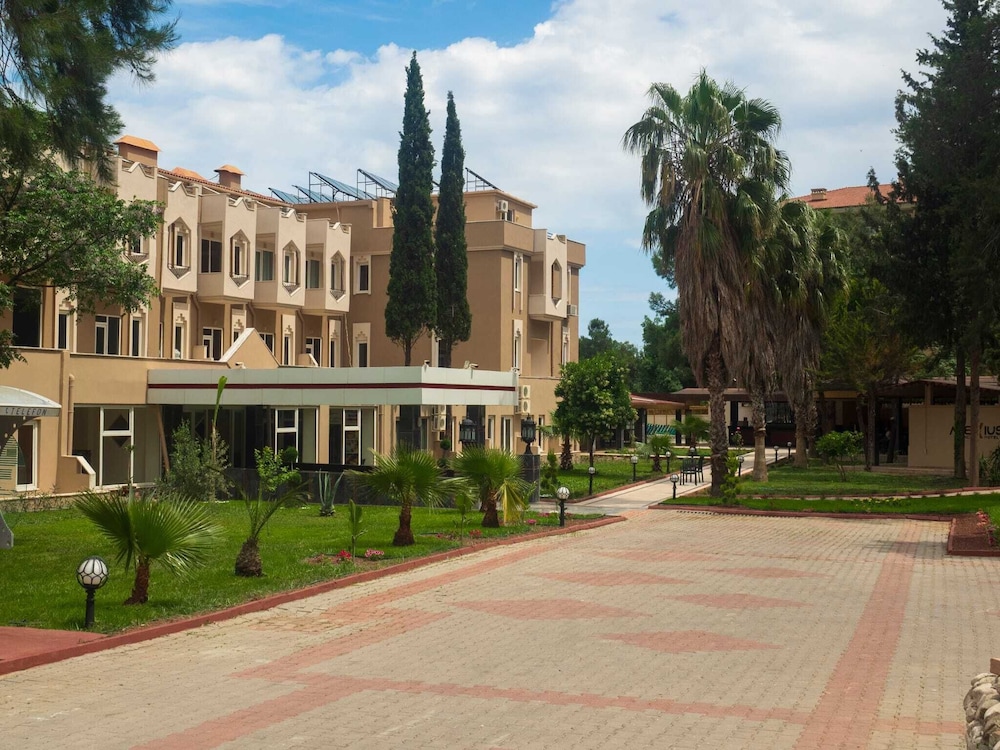 Alexius Beach Hotel 18/20