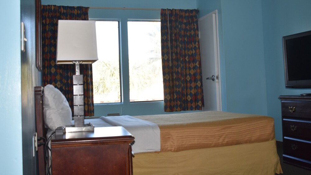 Guest Cottage & Suites 31/60