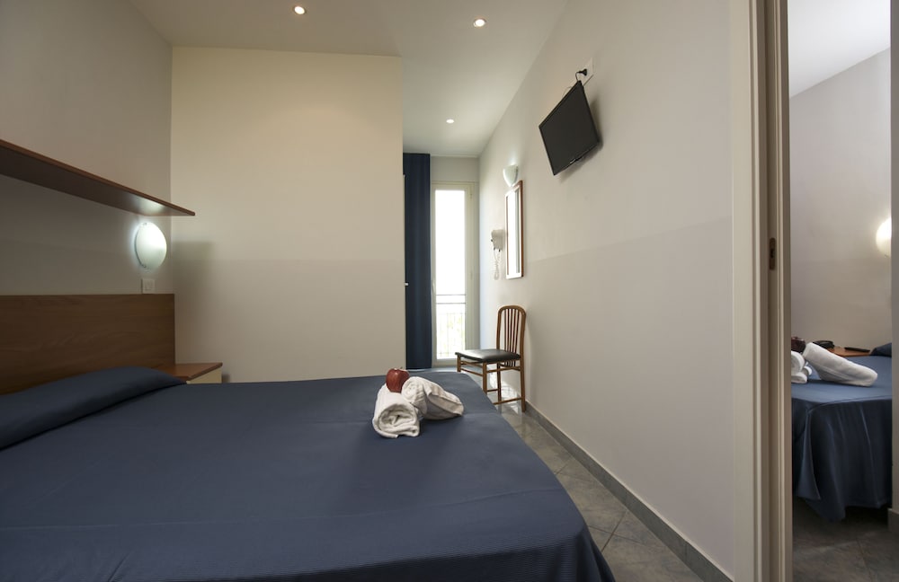 Hotel Scarlet 22/47