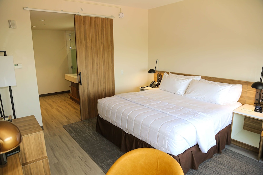 Wyndham Garden North Bergen Near Secaucus 17/42