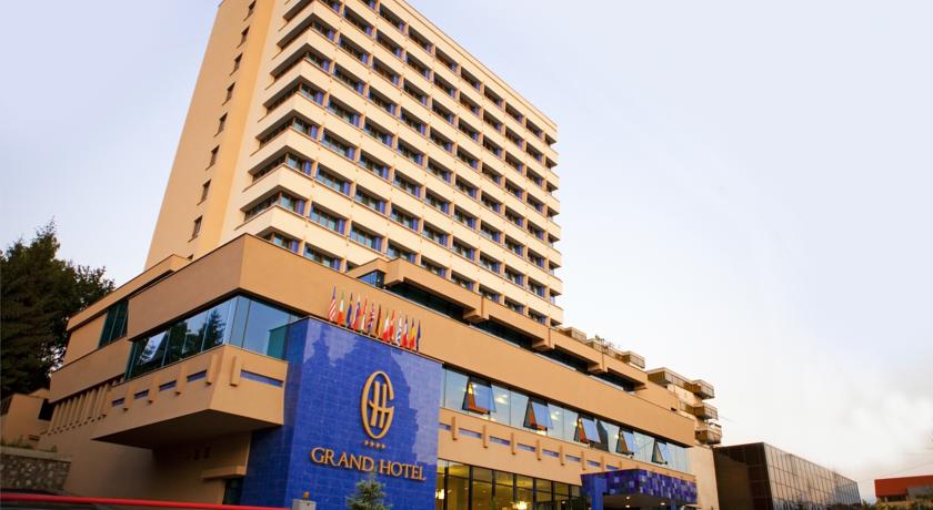Grand Hotel 3/20