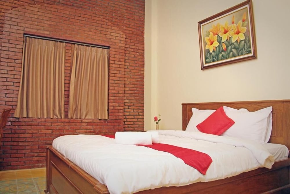 Jacatra Homestay 6/20