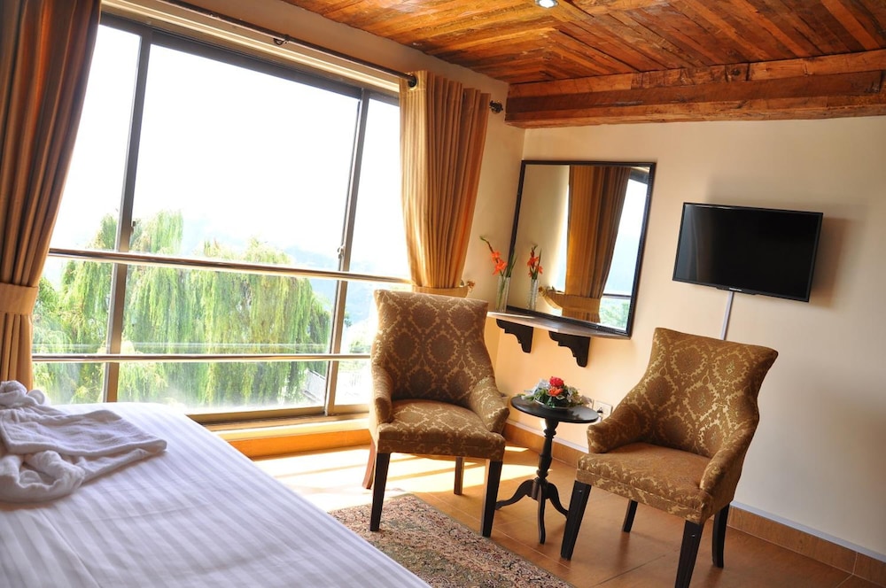 Hotel One Bhurban. 13/45