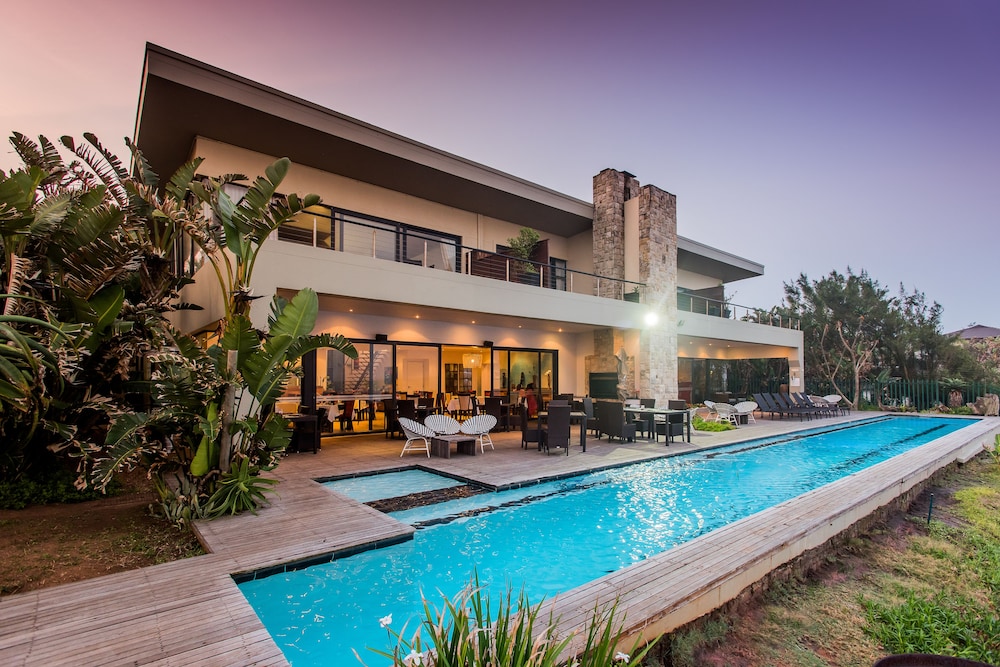 Canelands Beach Club 4/50
