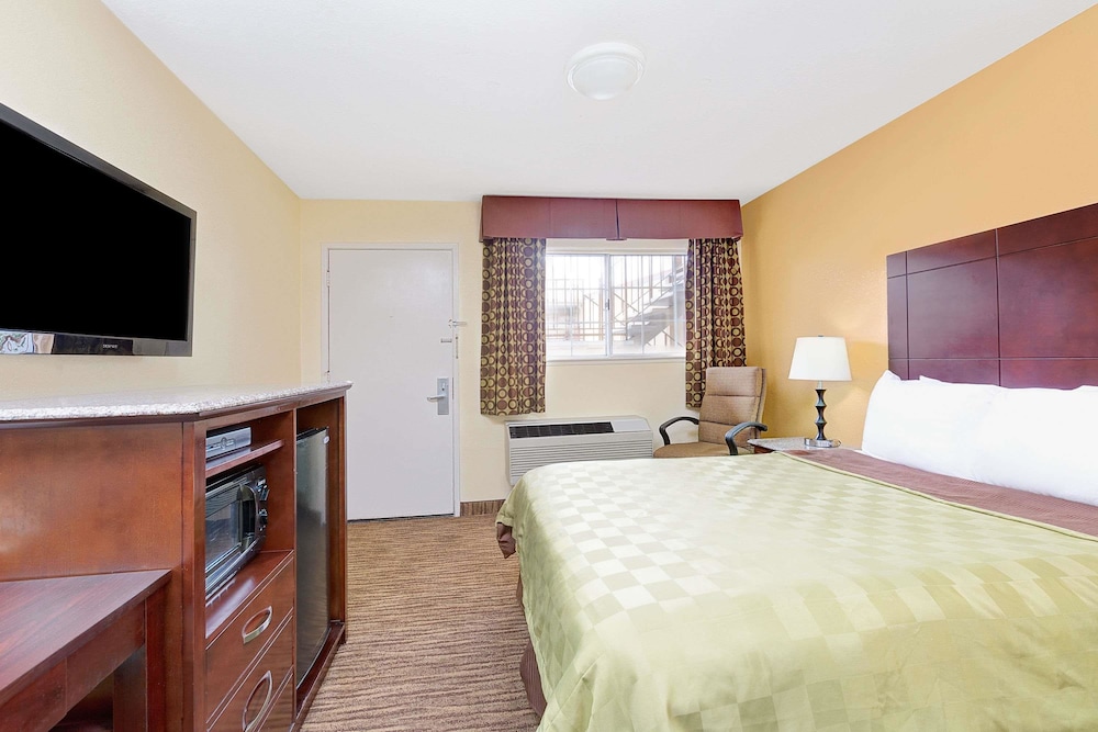SureStay Hotel by Best Western Santa Cruz 22/54