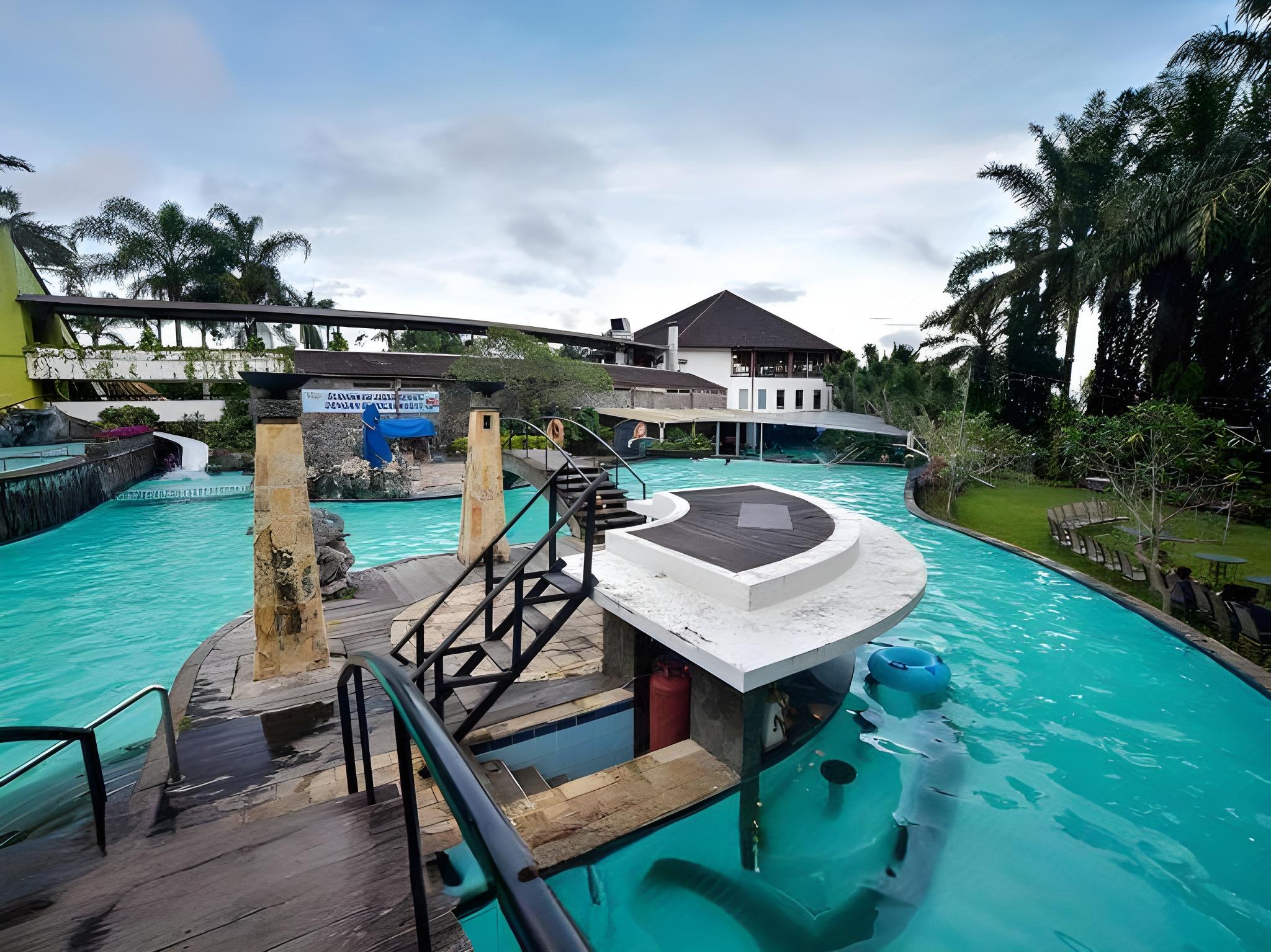 Klub Bunga Butik Resort 42/50