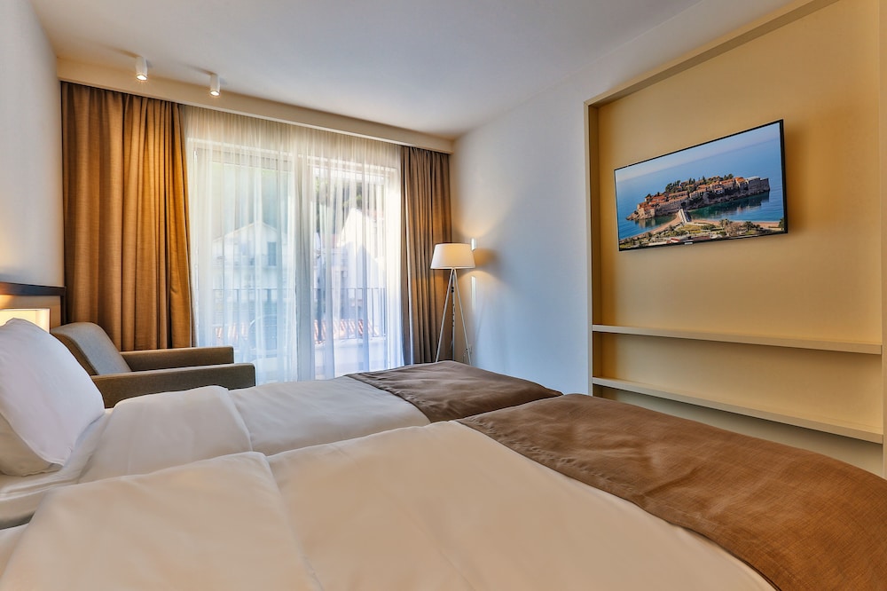Bono Hotel 29/61