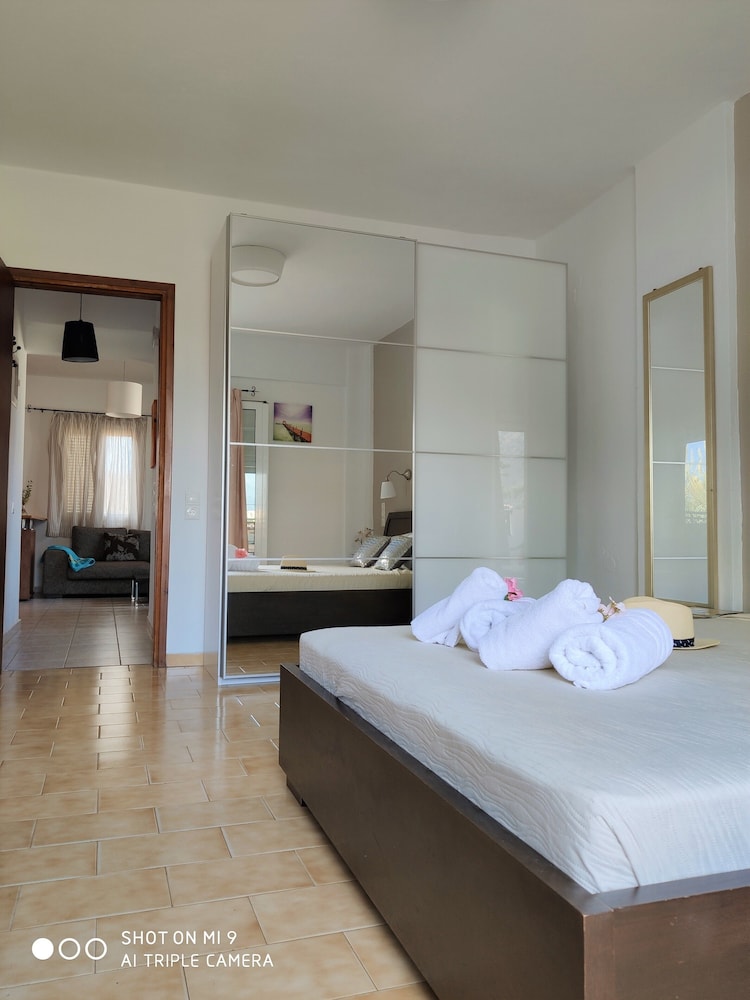 Kostas Apartments 11/48