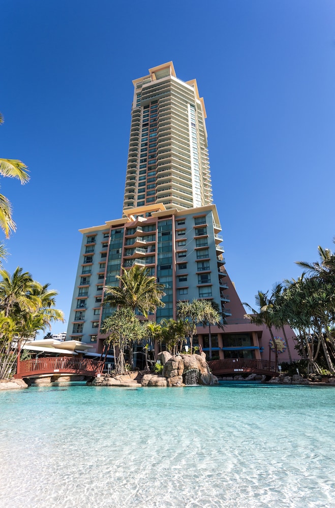 Mantra Crown Towers Surfers Paradise 7/95