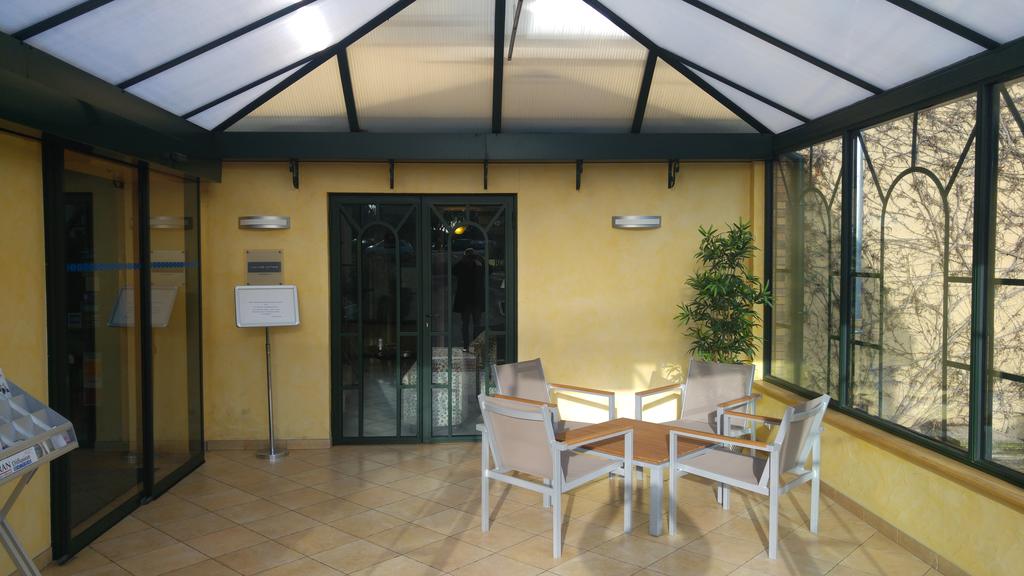 Brit Hotel La Ferte Bernard 16/21
