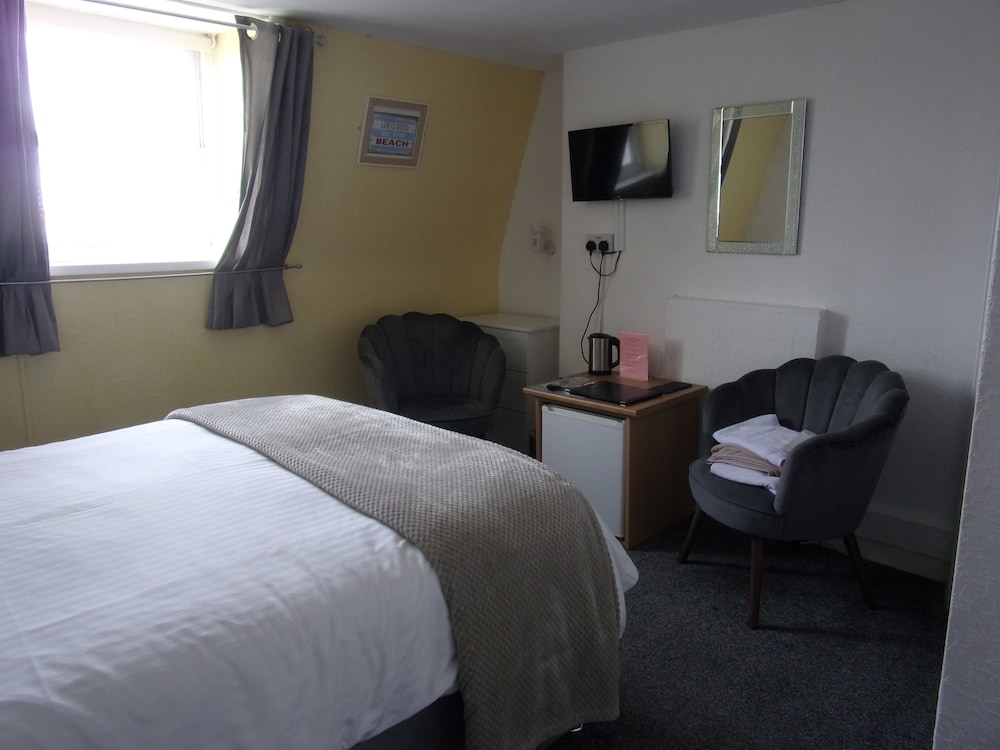 The Cavendale 12/50