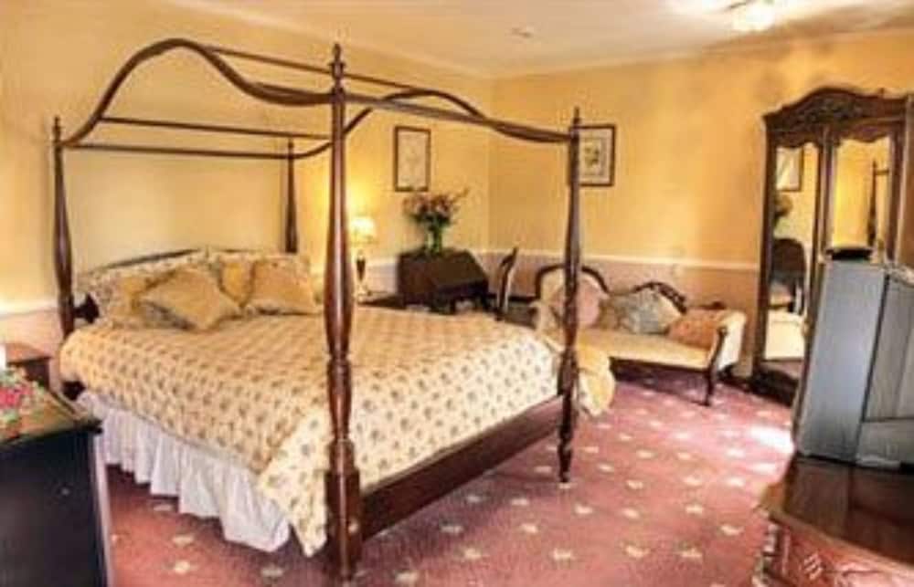Union Hotel 23/50