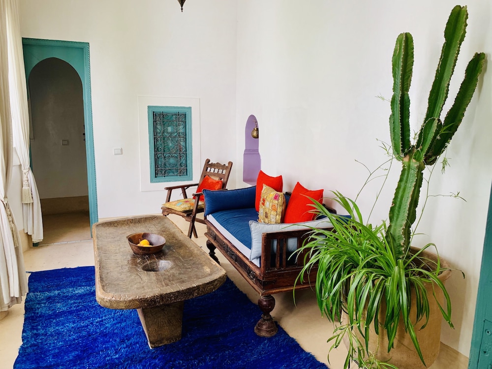 Riad 11 Zitoune 45/69