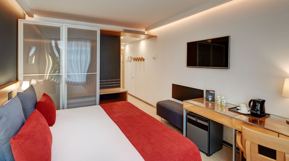 Sercotel Caspe (ex. Ayre Hotel Caspe) 12/65