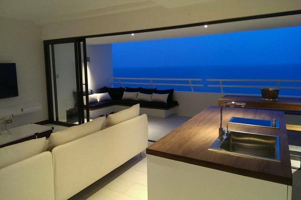 Yambay Hua Hin 17/23