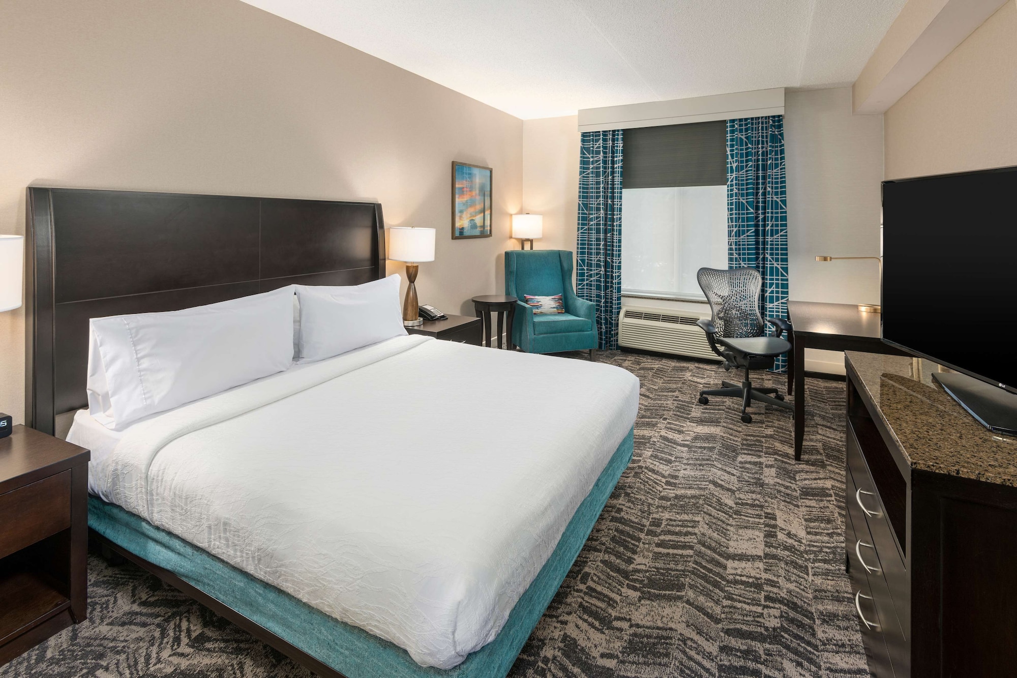 Evolution, King Bed