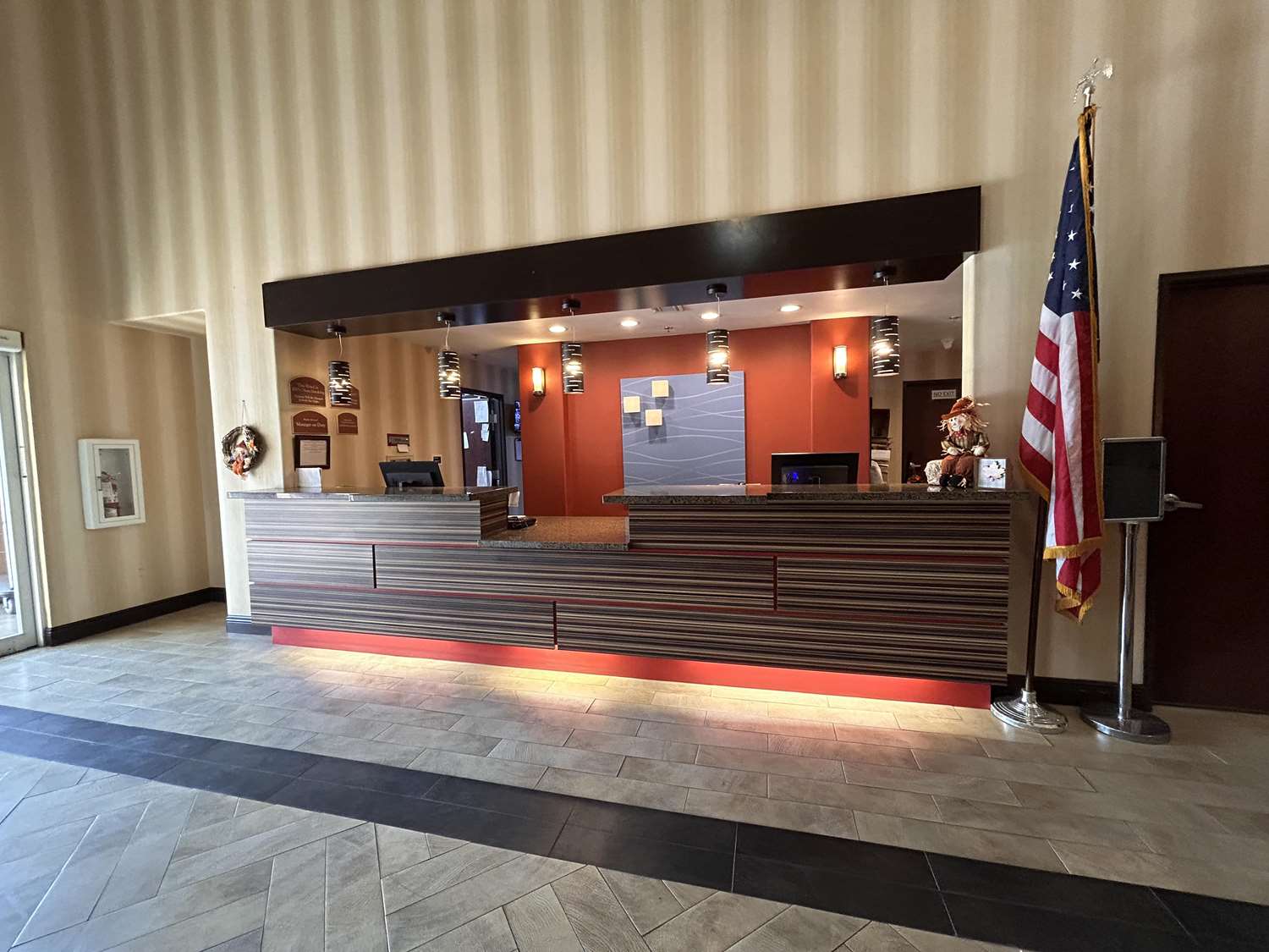 Express Inn Leesville Ft Johnson 2/18