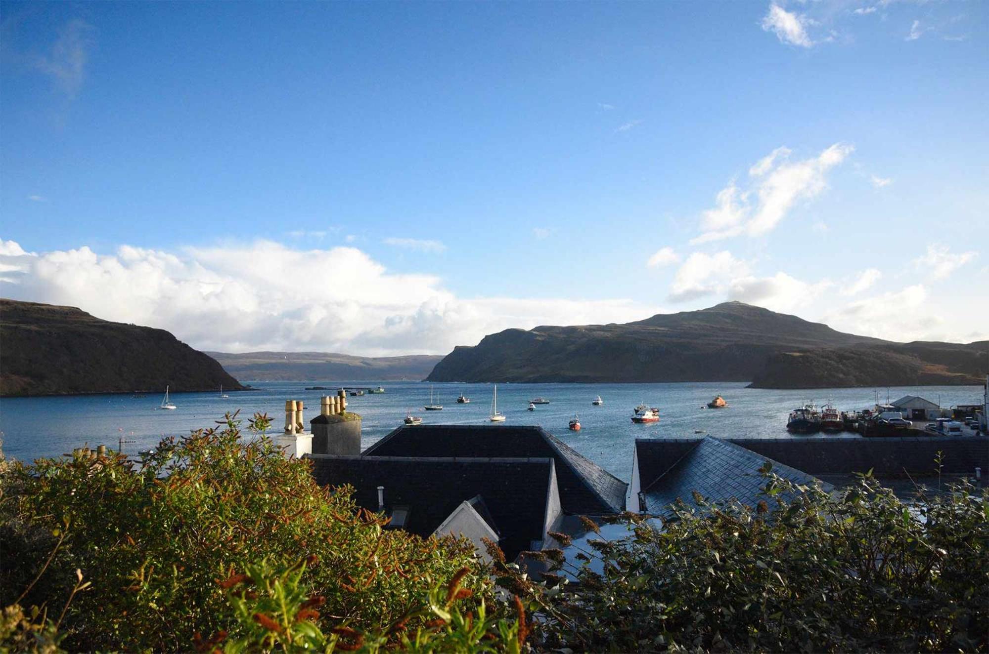 The Royal Hotel, Portree 49/55