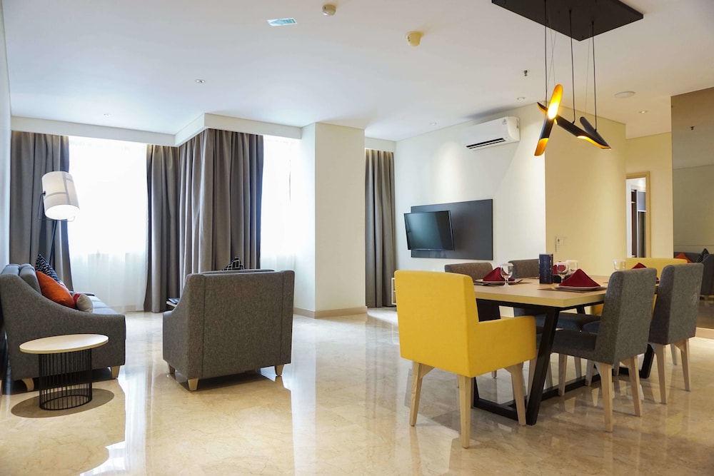 Midtown Residence Simatupang Jakarta 66/78