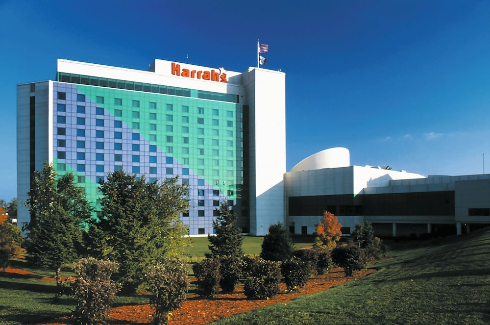 Harrah's Council Bluffs - A Caesars Rewards Destination 5/54