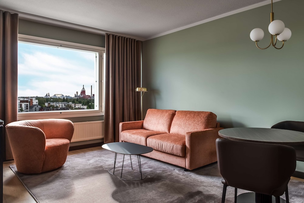 Radisson Blu Oulu 45/70