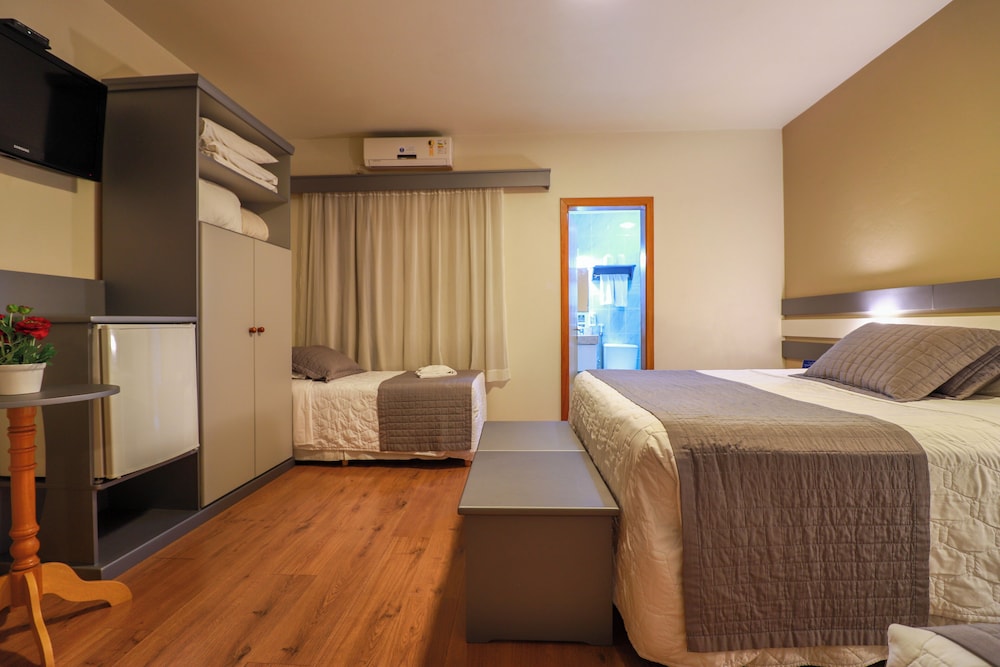 Hotel Bertoluci 34/69