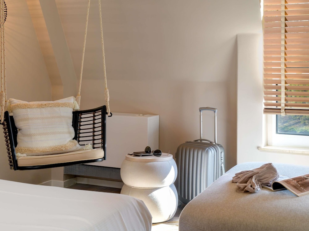 Deluxe, Double Bed, High Floor, ibis Styles Regensburg 5/7
