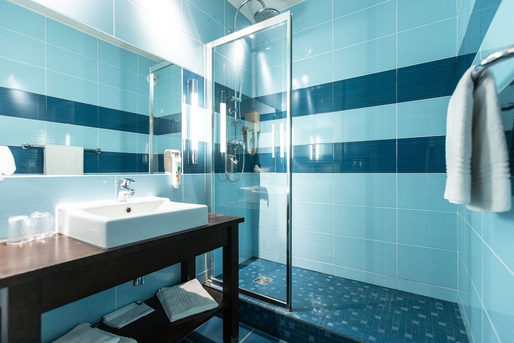 Hotel Ibis Styles Draguignan 49/50