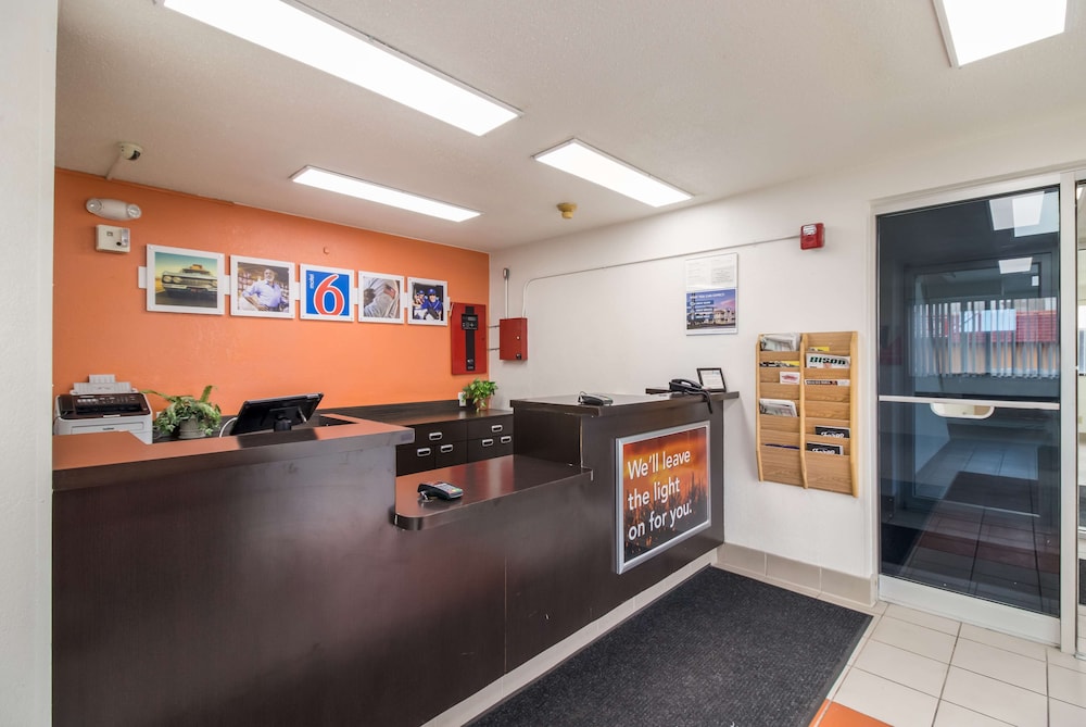 Park Inn by Radisson, Fargo West Acres 13/51