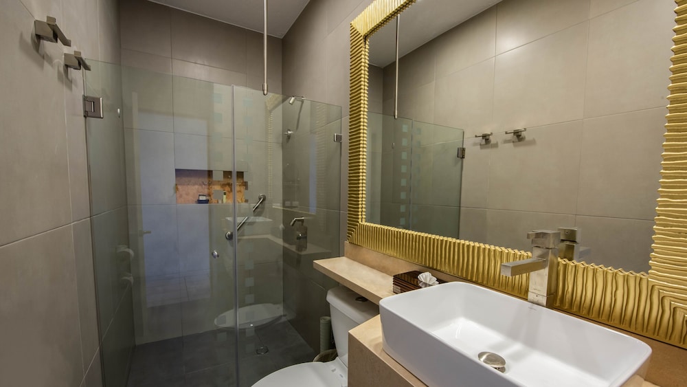 جناح جونيور، Park Royal Homestay Los Cabos 5/6