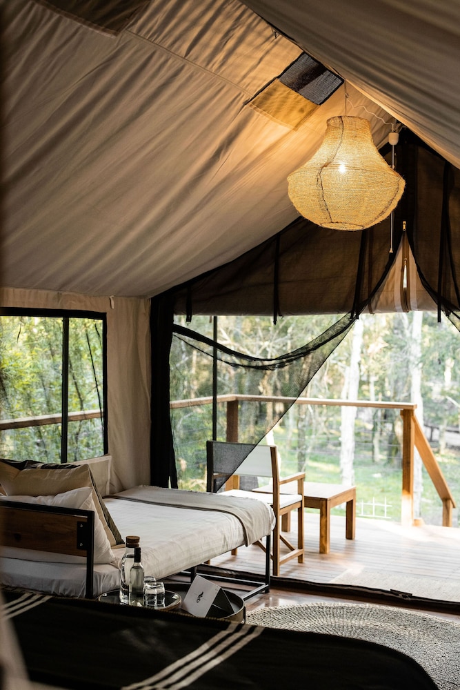 Paperbark Camp 25/48