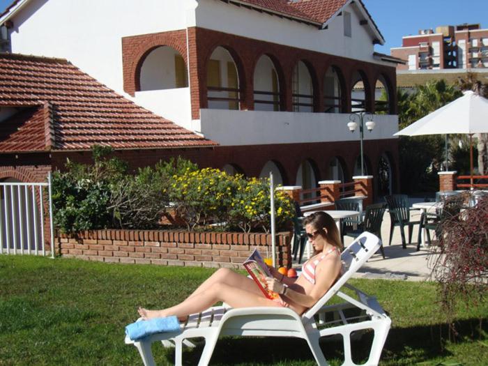 Hotel Morales 40/40