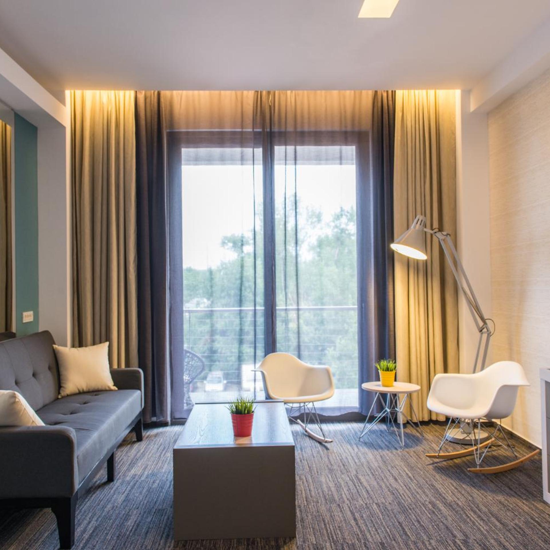 Suite, No Balcony