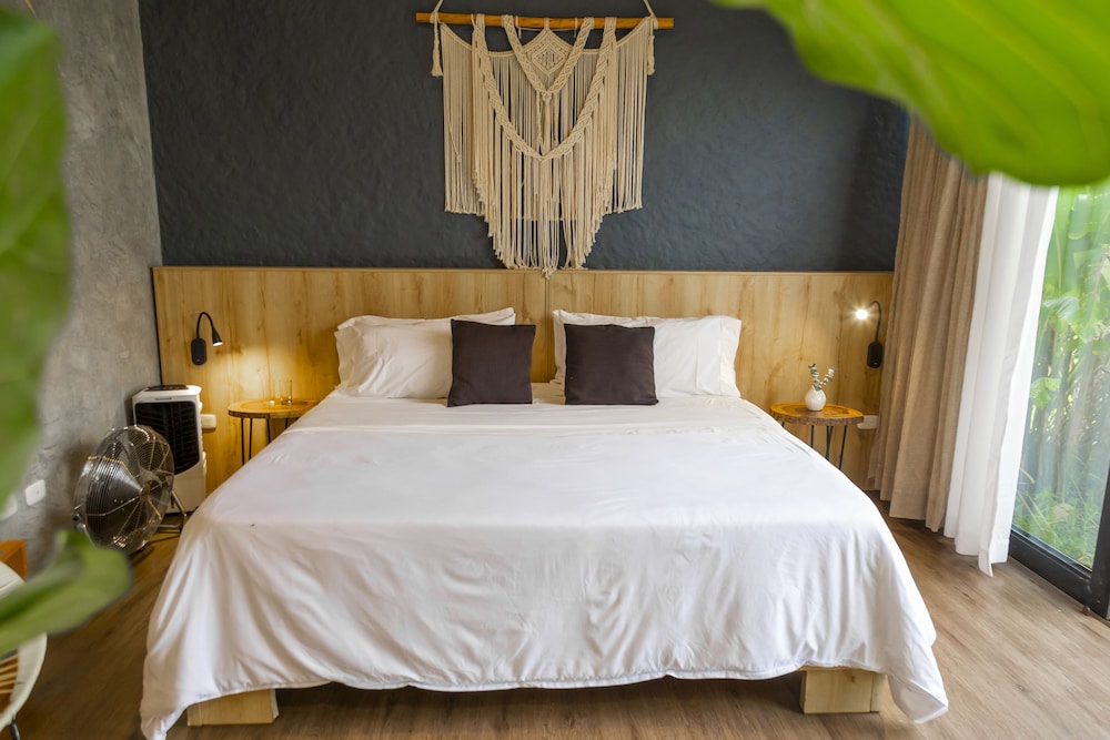 Monte Tierra Glamping 7/47