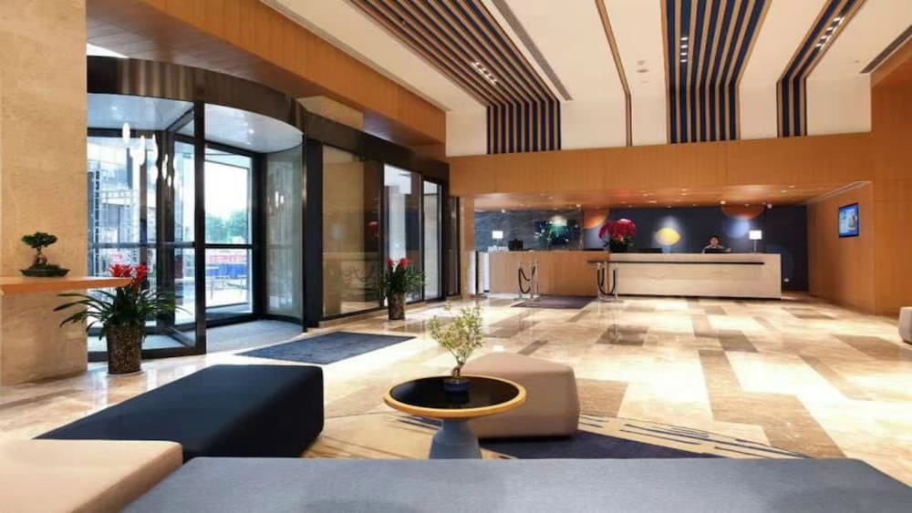 HOLIDAY INN EXPRESS XI'AN QUJIANG SOUTH 12/67