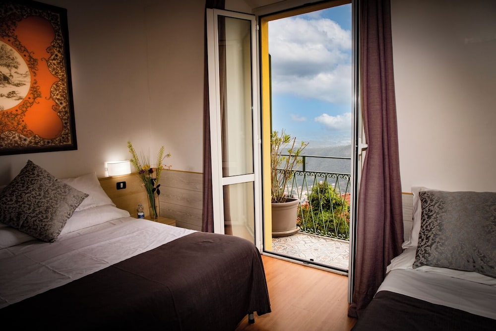 Albergo Vista Lago 10/61