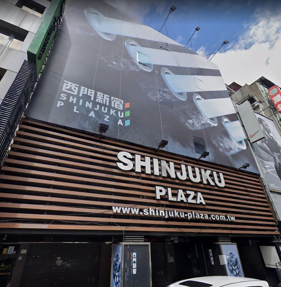 Fun Stay Inn Ximen 1/48