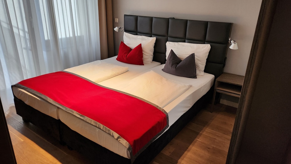 ECONOMY, DOUBLE BED