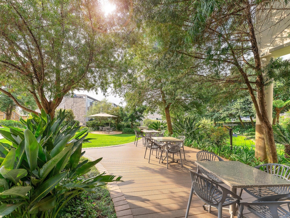 Garden Court Sandton City 40/43
